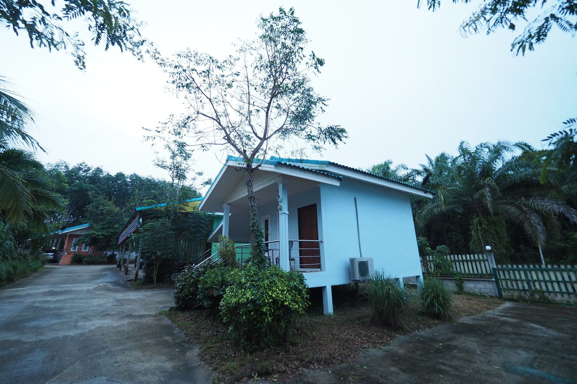 Oyo 75515 Sairung Farmstay Krabi town Eksteriør bilde